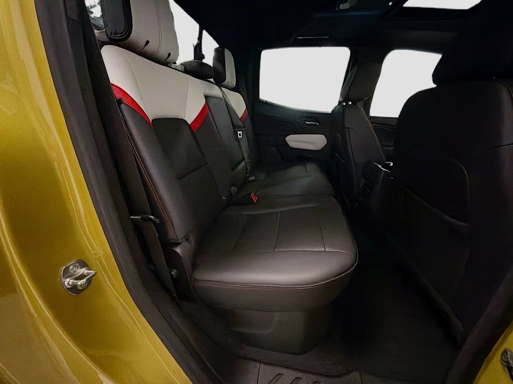 Used 2024 GMC Canyon AT4X w/ AT4X AEV Edition AWD/4WD image 29