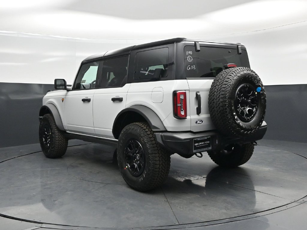 New 2026 Ford Bronco Badlands AWD/4WD image 6