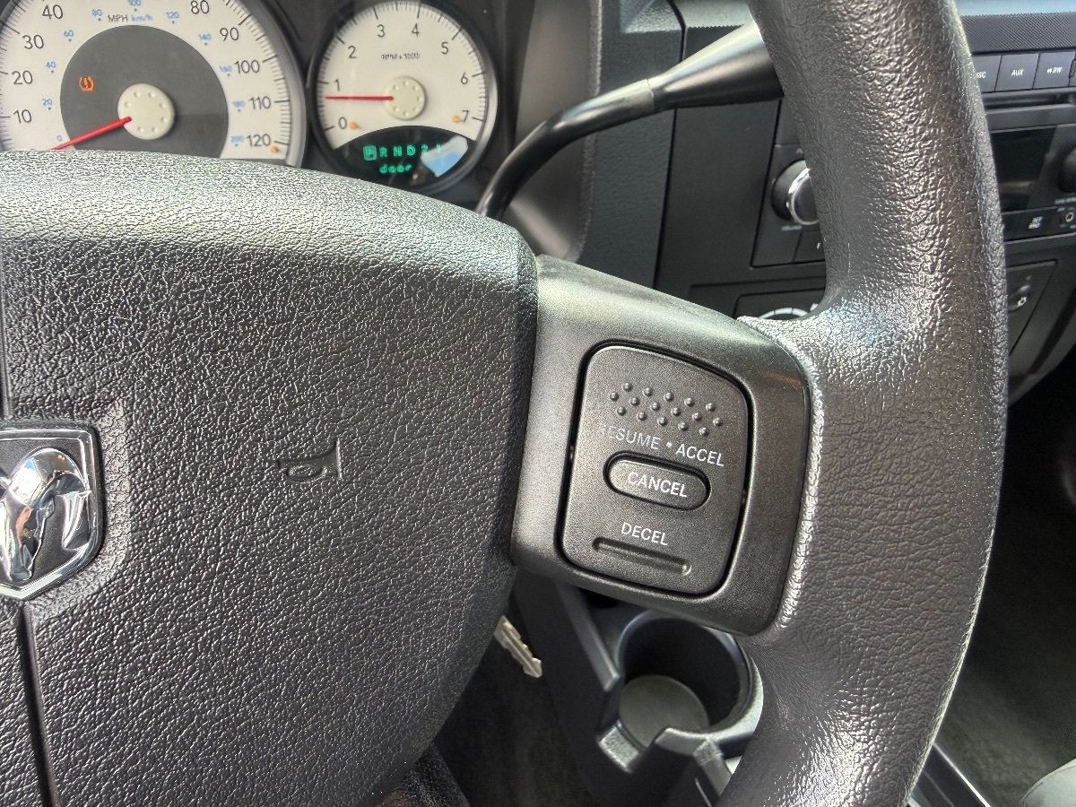 Used 2011 Dodge Dakota Big Horn RWD image 23