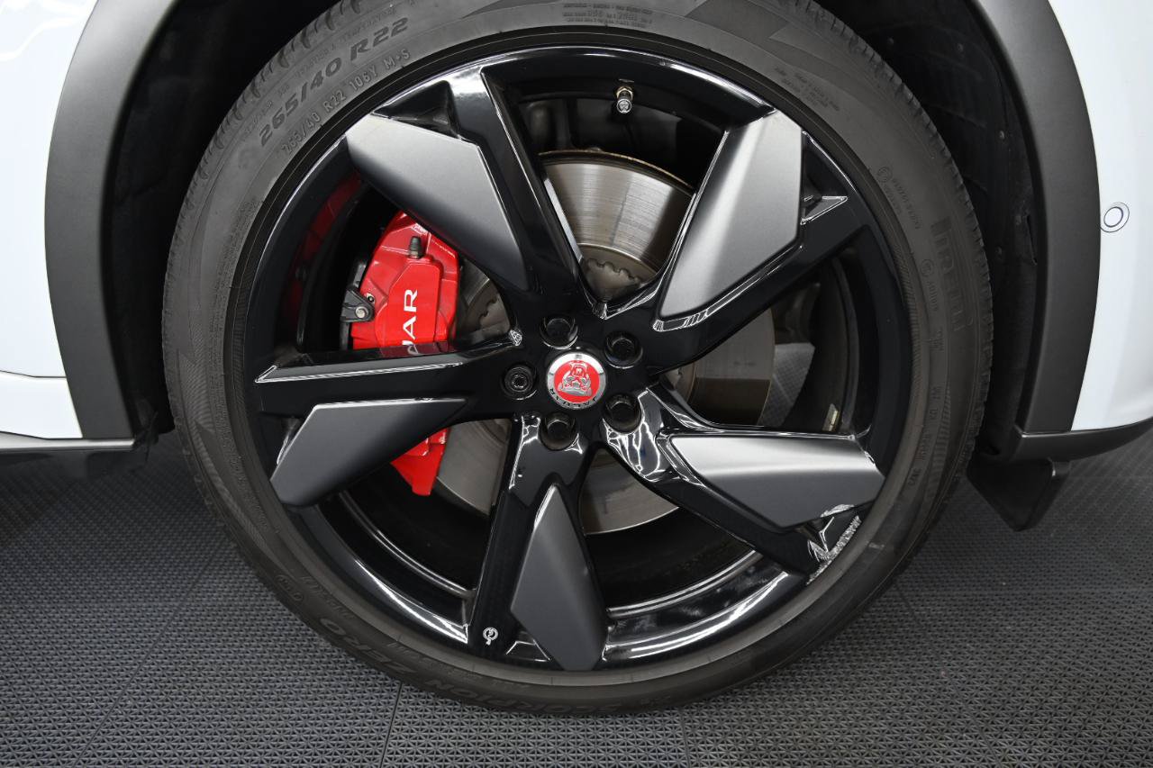 Used 2021 Jaguar F-PACE SVR AWD/4WD image 52