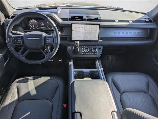 Certified 2025 Land Rover Defender 110 X AWD/4WD image 18
