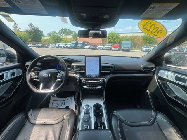 Certified 2023 Ford Explorer ST w/ Equipment Group 401A AWD/4WD image 21
