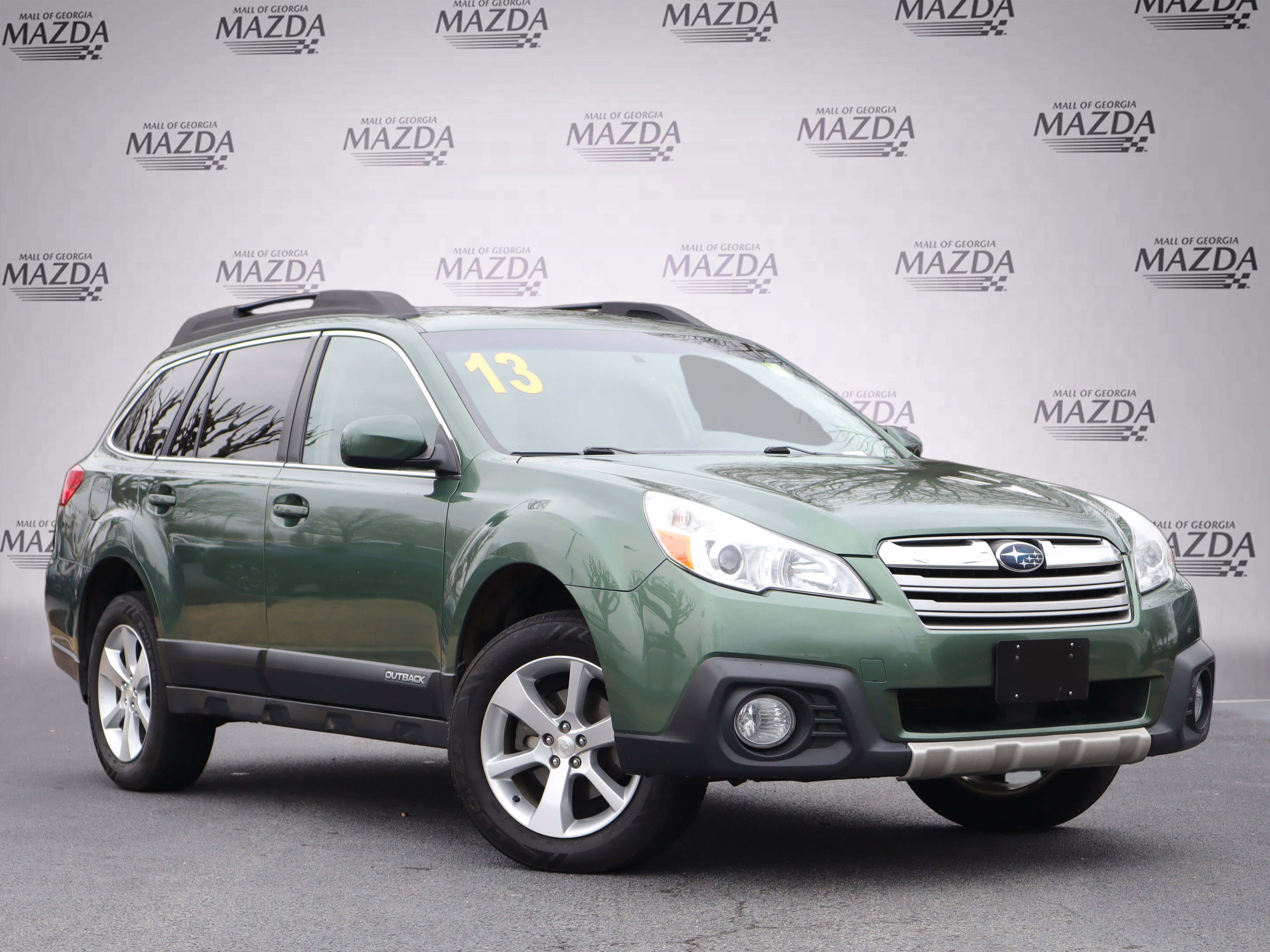 Used 2013 Subaru Outback 2.5i Limited image 2