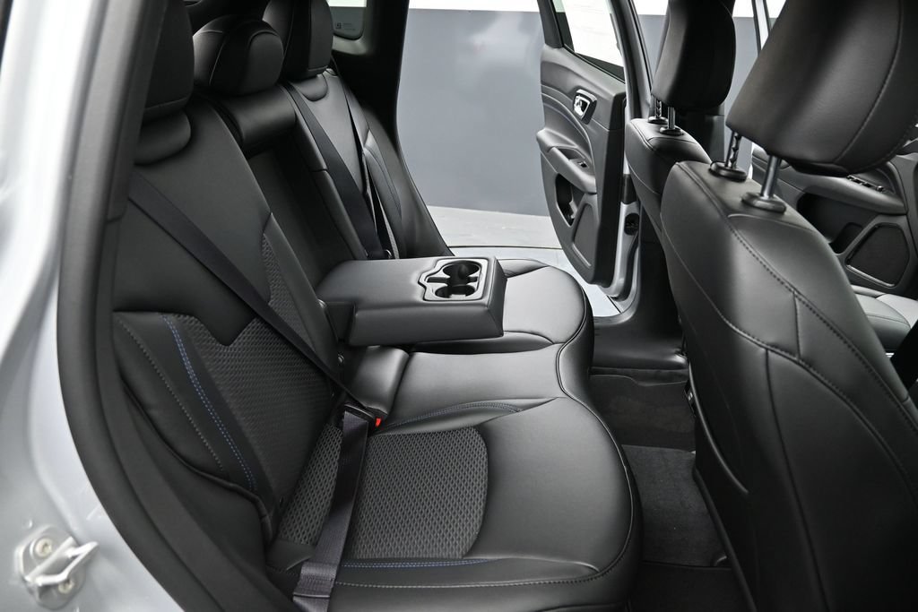 New 2026 Jeep Compass Latitude AWD/4WD image 15