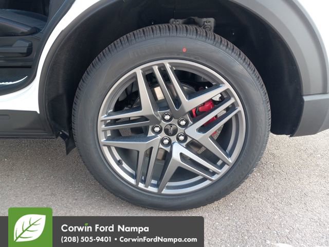 New 2026 Ford Explorer ST-Line w/ ST-Line Street Pack image 31