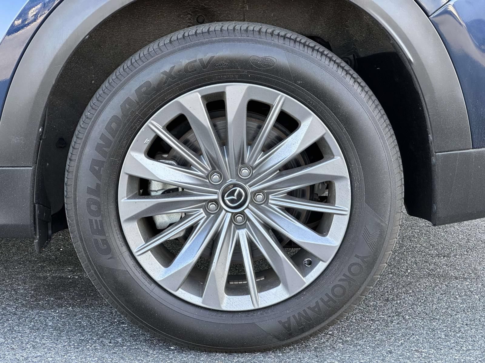 Used 2024 MAZDA CX-90 Plug-In Hybrid w/ Preferred AWD/4WD image 9