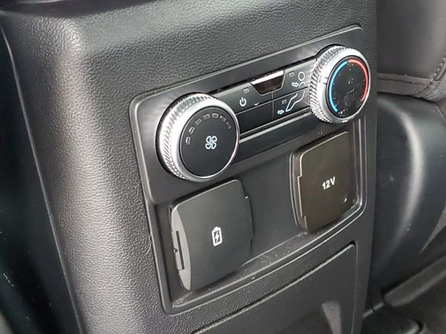 Used 2022 Ford Explorer XLT w/ Equipment Group 202A image 28