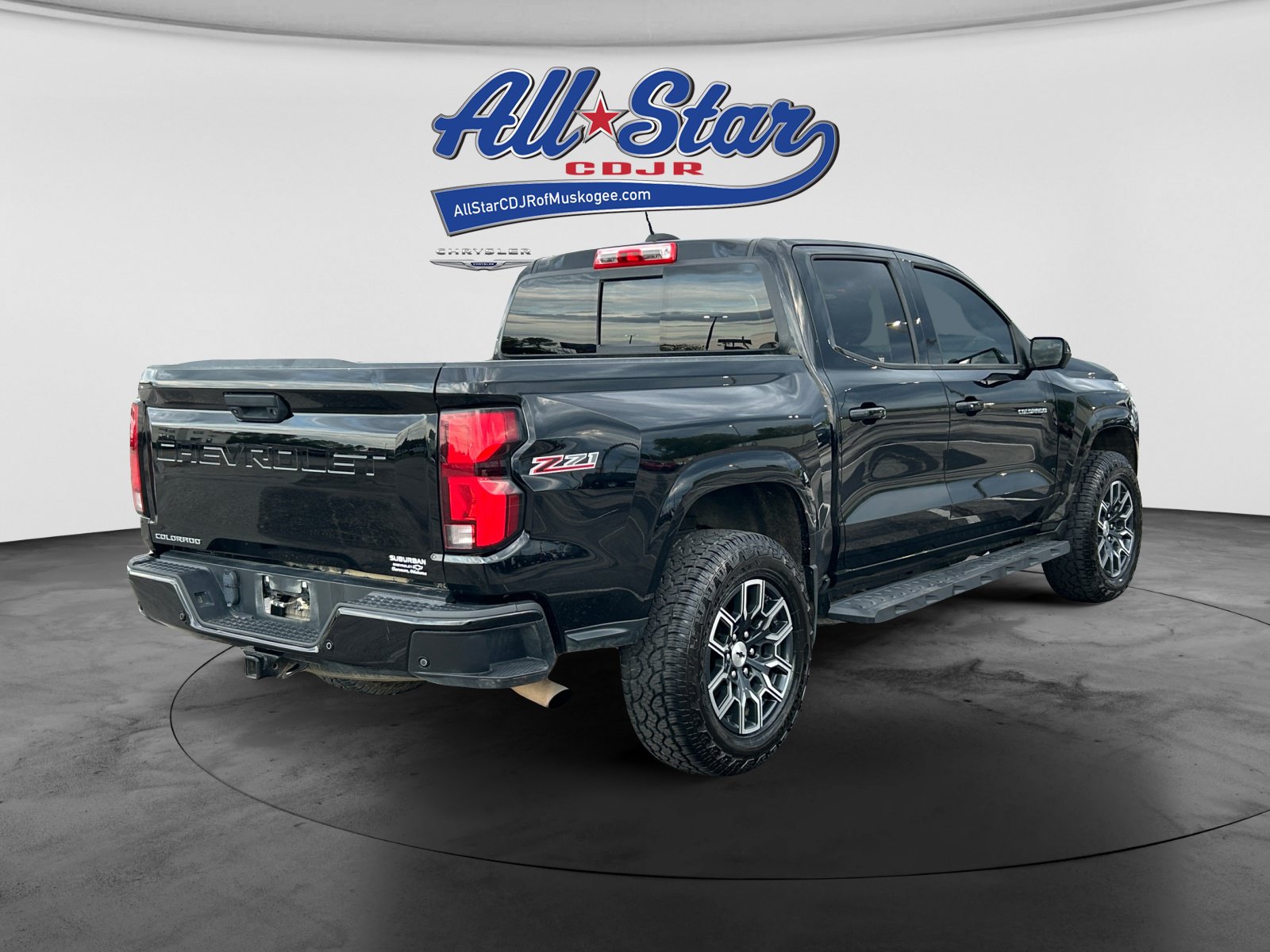 Used 2024 Chevrolet Colorado Z71 w/ Z71 Convenience Package 2 AWD/4WD image 5