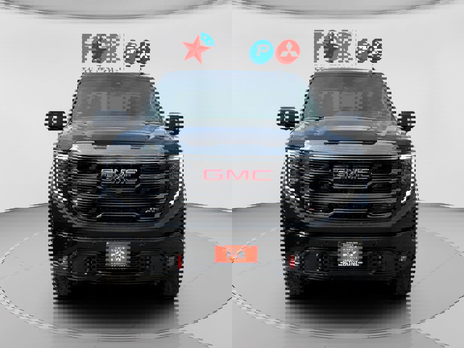 Used 2024 GMC Sierra 1500 AT4 w/ Technology Package image 8