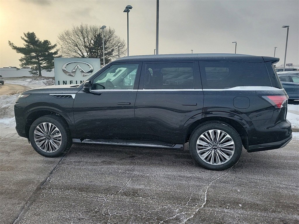 Certified 2025 INFINITI QX80 Sensory image 3