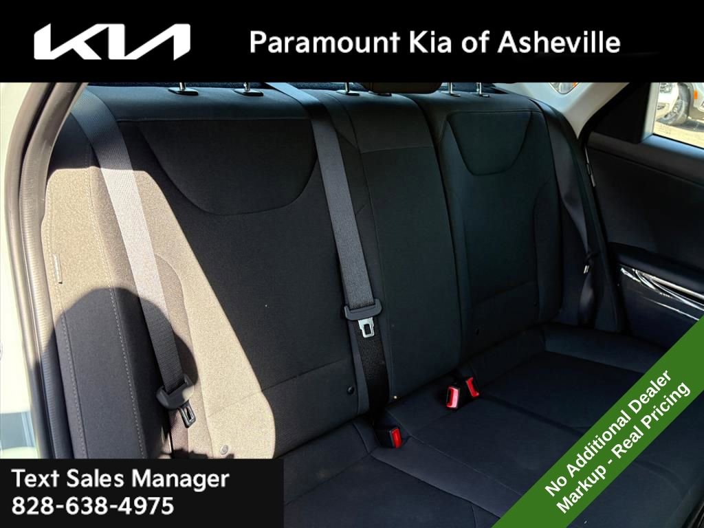 New 2026 Kia K4 FWD image 21