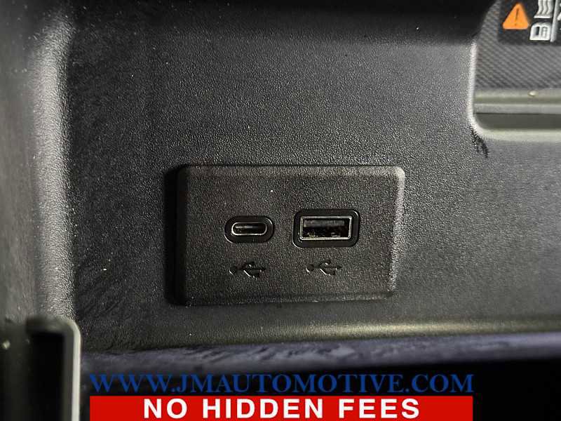 Used 2022 Chevrolet Silverado 1500 ZR2 image 38