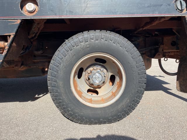 Used 2005 Chevrolet Silverado 3500 LS w/ Skid Plate Package AWD/4WD image 13