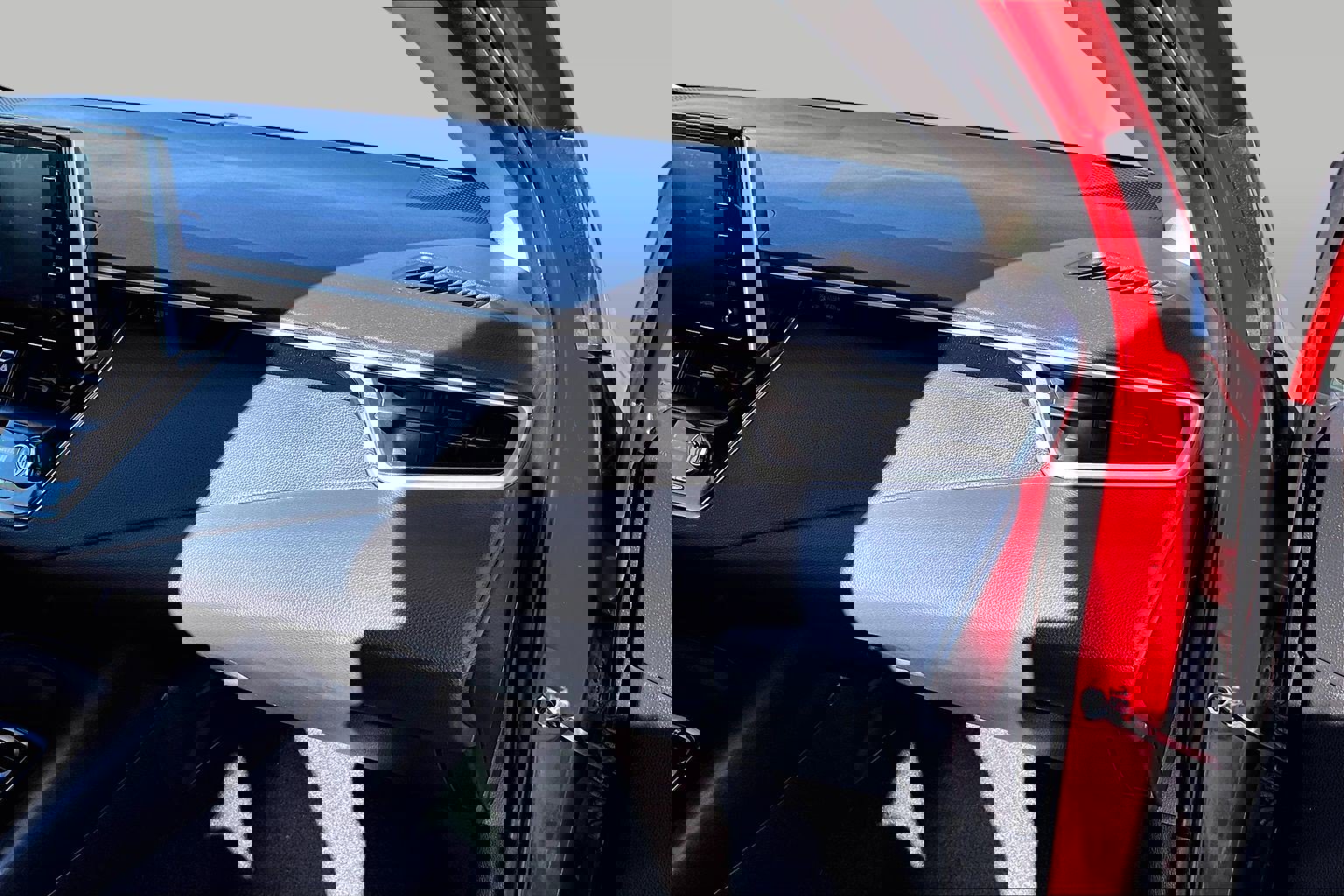 Used 2020 Toyota Corolla LE image 14