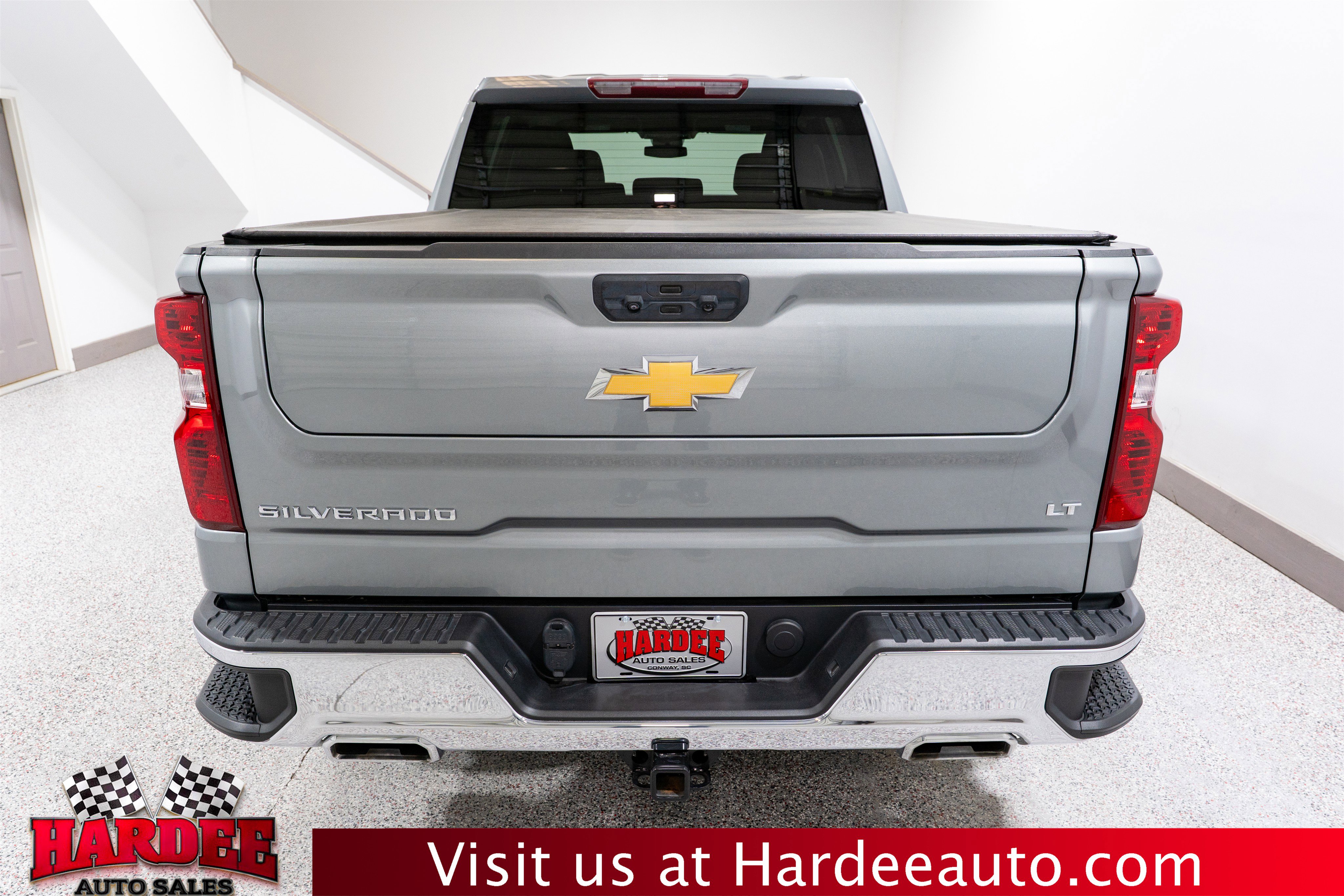 Used 2024 Chevrolet Silverado 1500 LT w/ Z71 Off-Road Package image 4