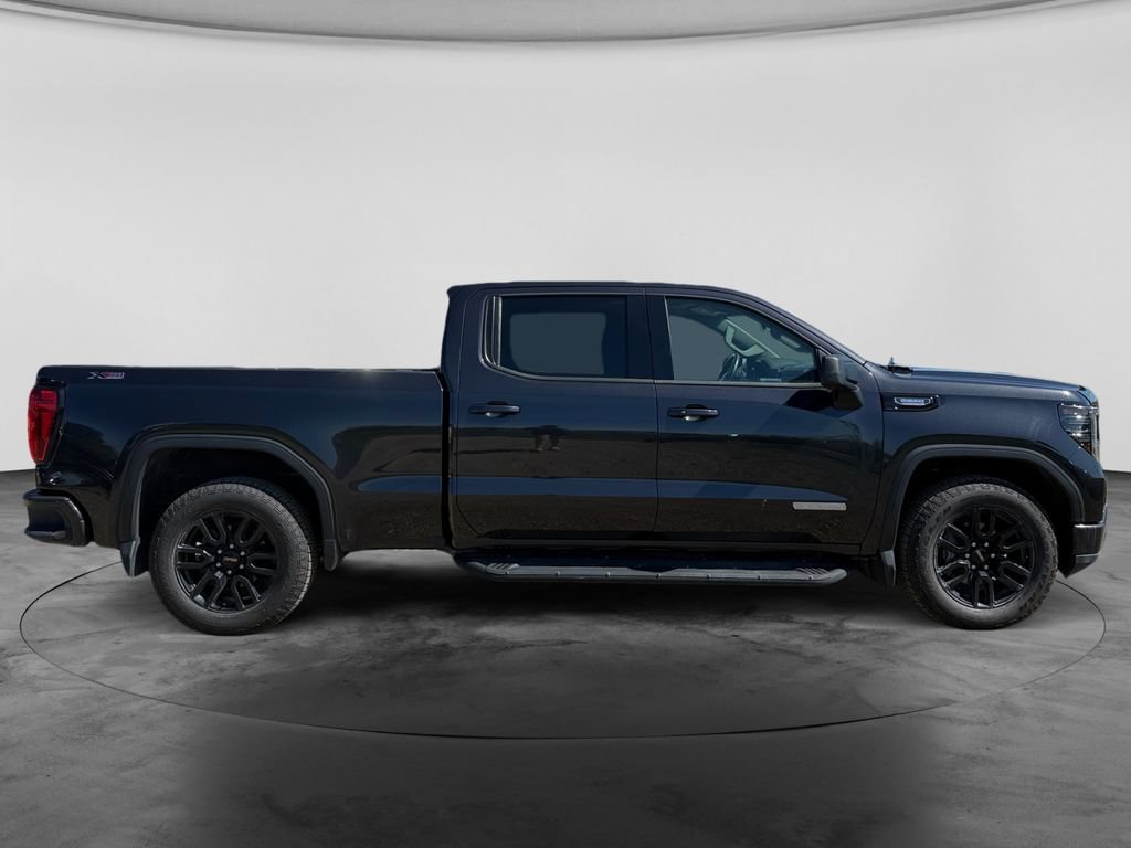 Used 2024 GMC Sierra 1500 Elevation w/ Preferred Package AWD/4WD image 11