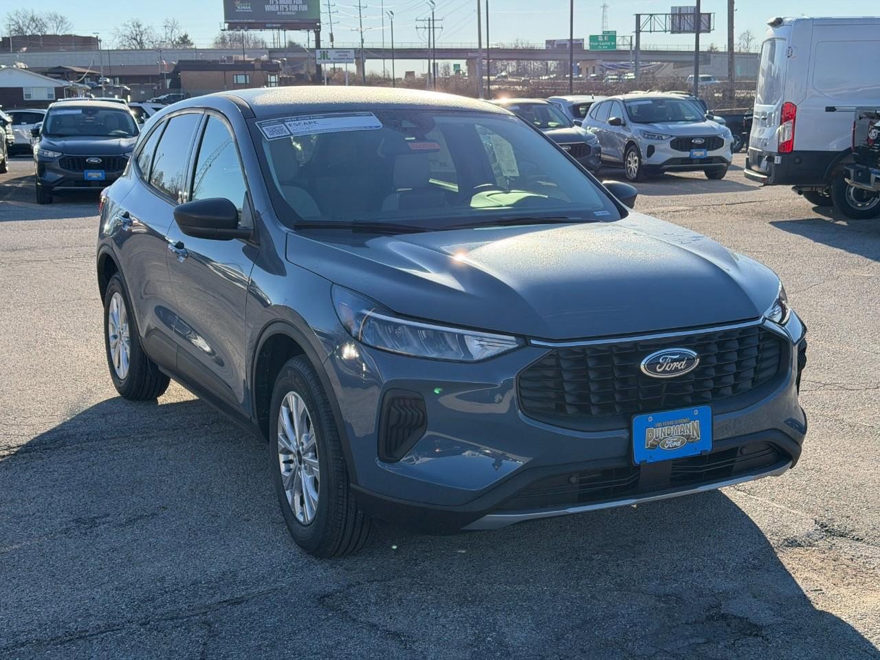 New 2026 Ford Escape Active w/ Cold Weather Package FWD image 2