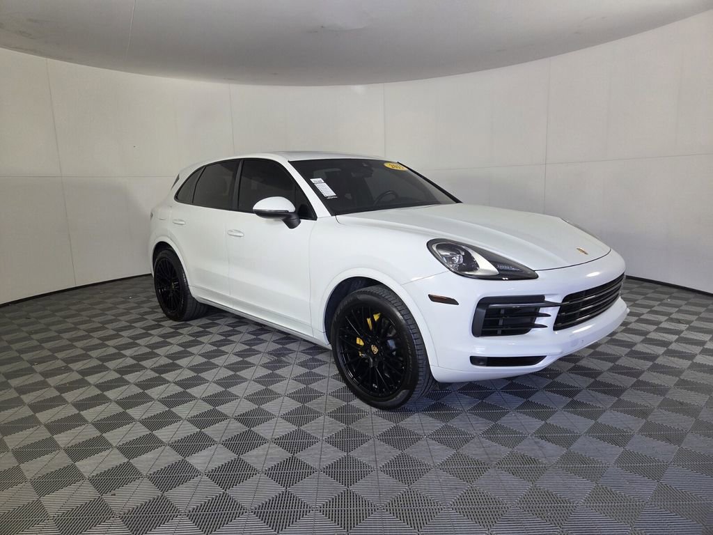 Used 2019 Porsche Cayenne AWD/4WD image 2