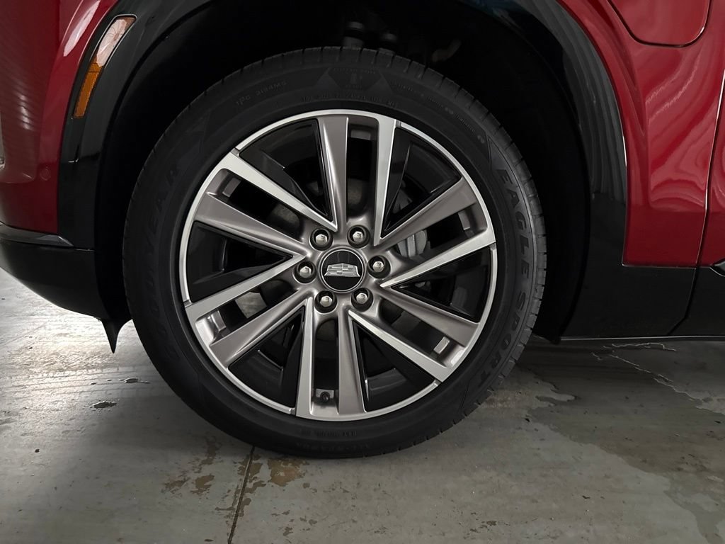 Certified 2026 Cadillac Vistiq Sport AWD/4WD image 32