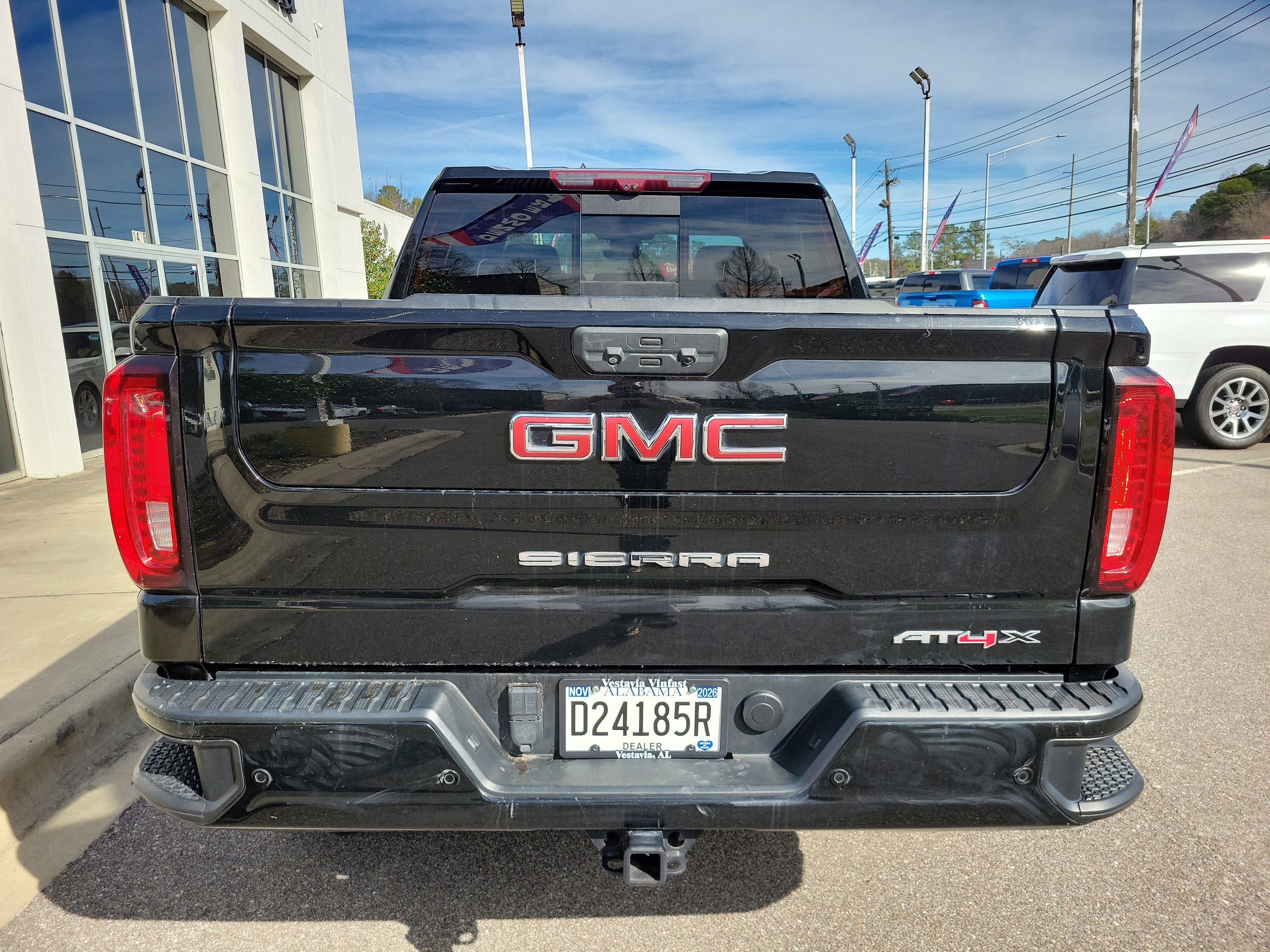 Used 2022 GMC Sierra 1500 AT4X image 6