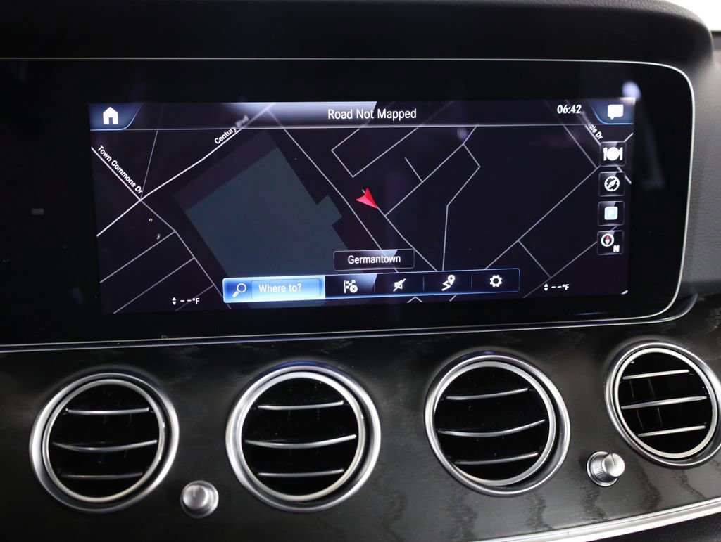 Used 2022 Mercedes-Benz E 450 4MATIC Sedan image 17