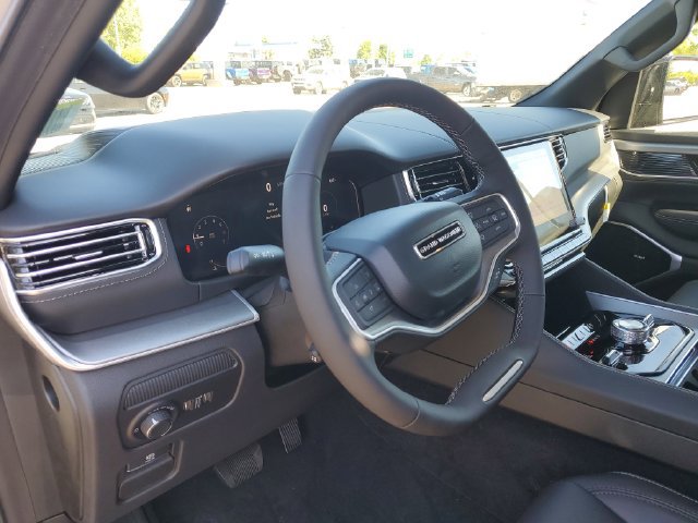 New 2026 Jeep Grand Wagoneer Limited AWD/4WD image 12