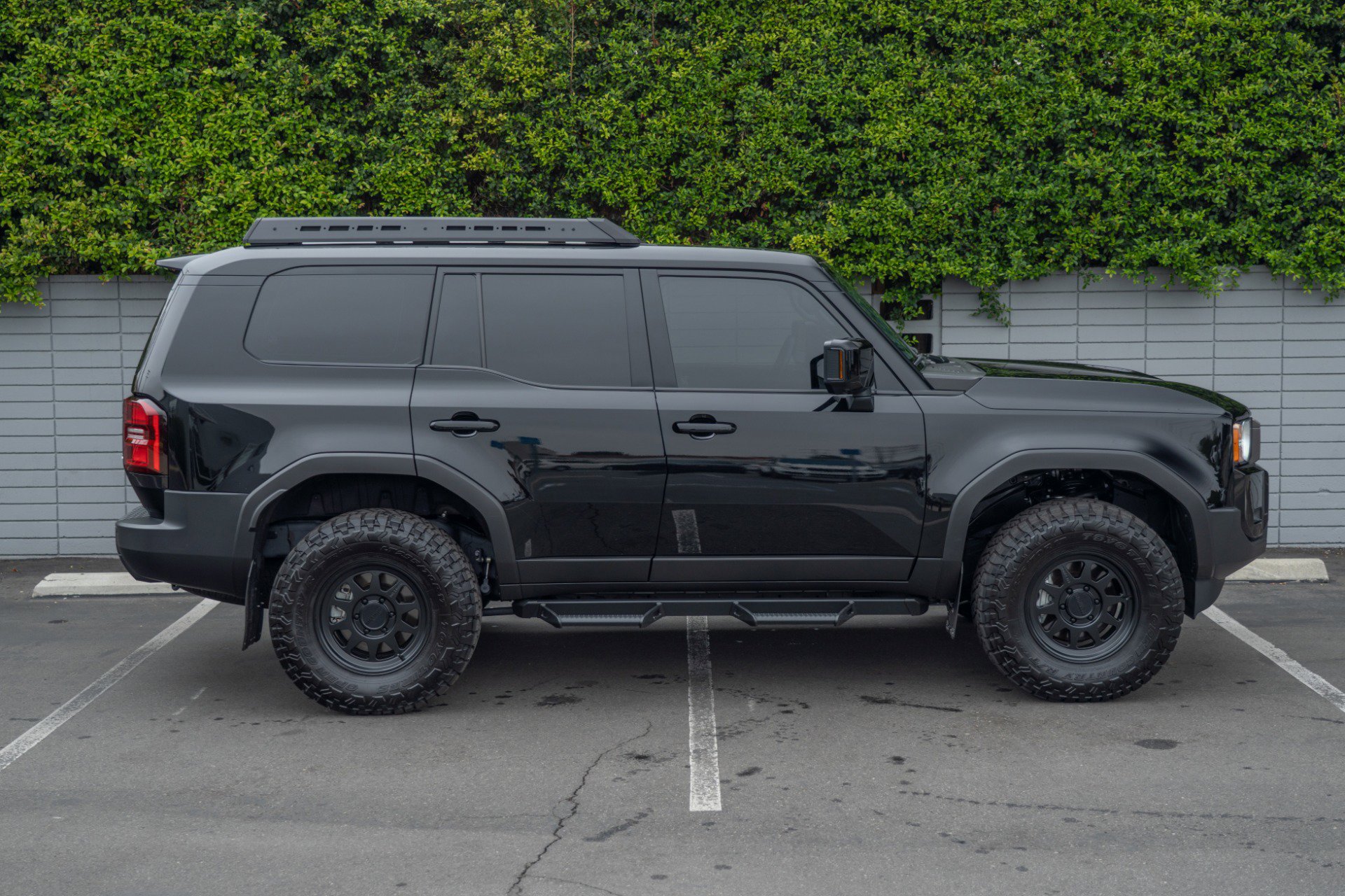 Used 2024 Toyota Land Cruiser image 19