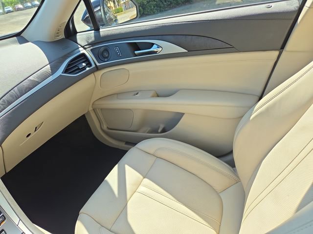 Used 2020 Lincoln MKZ Reserve w/ Elements Package image 15