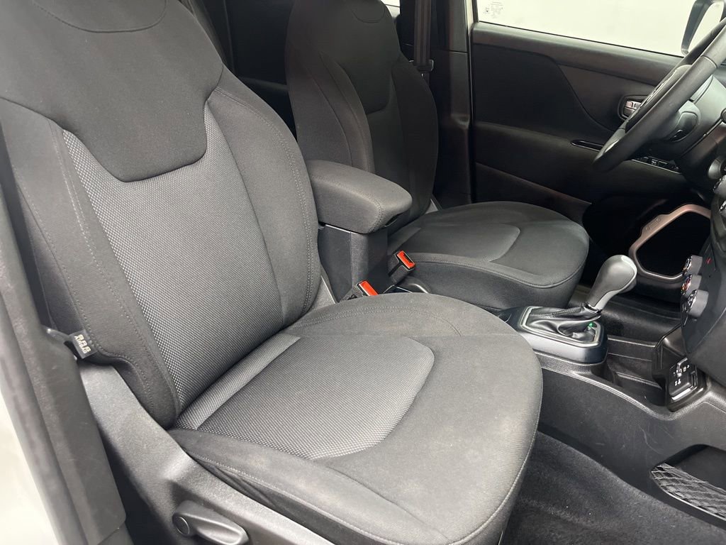 Used 2020 Jeep Renegade Sport image 22