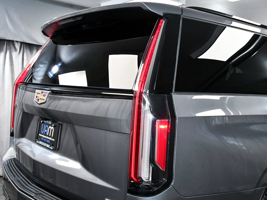 Used 2022 Cadillac Escalade ESV Sport w/ Touring Package AWD/4WD image 90