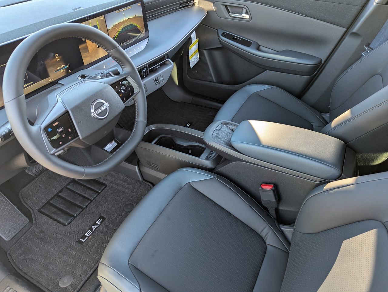 New 2026 Nissan Leaf SV+ w/ Floor Mat Package (SV+) image 12