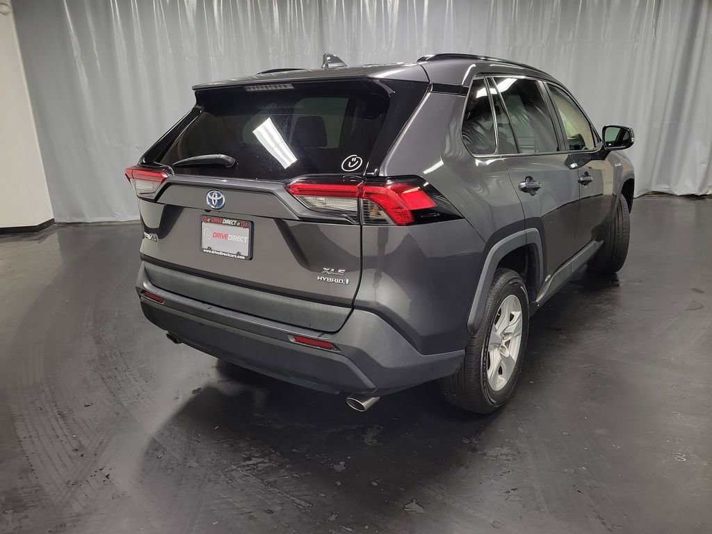 Used 2021 Toyota RAV4 XLE w/ Convenience Package AWD/4WD image 8
