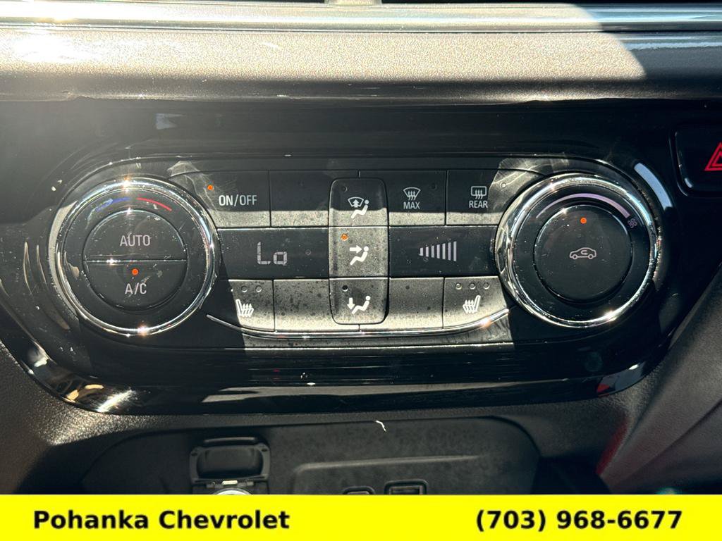 Certified 2024 Chevrolet Trax ACTIV w/ Driver Confidence Package FWD image 16