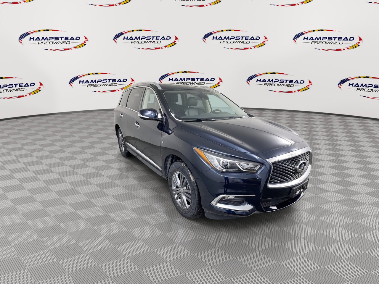 Used 2019 INFINITI QX60 Luxe w/ Essential Package image 2