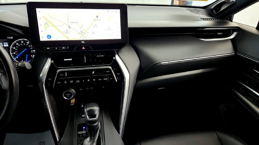 Certified 2023 Toyota Venza XLE AWD/4WD image 29