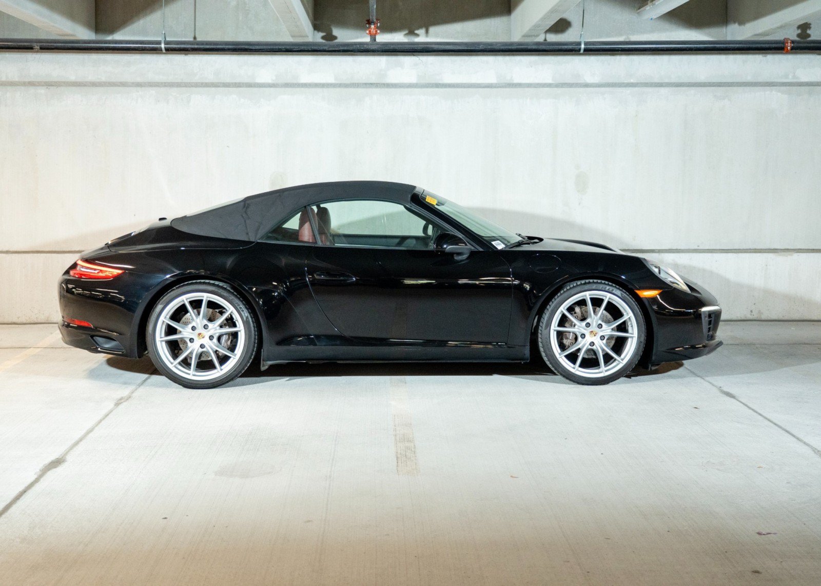 Certified 2018 Porsche 911 GT2 RS image 8