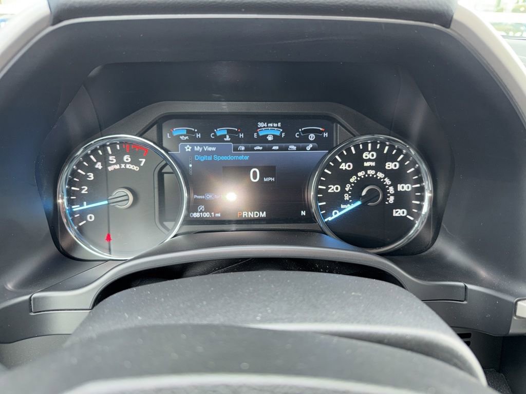 Used 2019 Ford F150 Lariat w/ Equipment Group 502A Luxury AWD/4WD image 13
