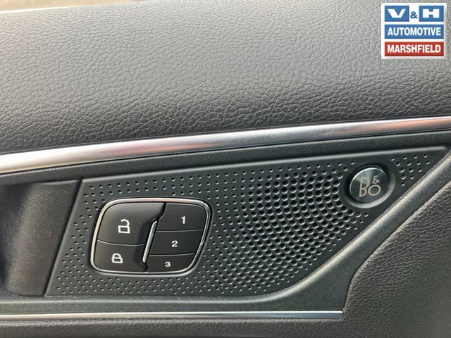 Used 2024 Ford Edge Titanium AWD/4WD image 12