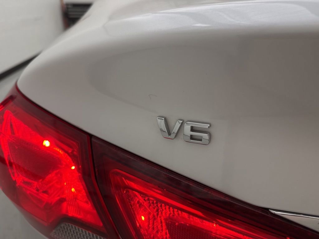 Used 2017 Chevrolet Impala Premier w/ Enhanced Convenience Package image 10