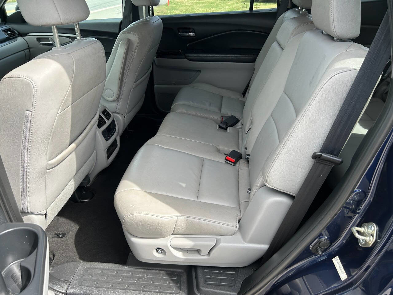 Used 2016 Honda Pilot EX-L image 12