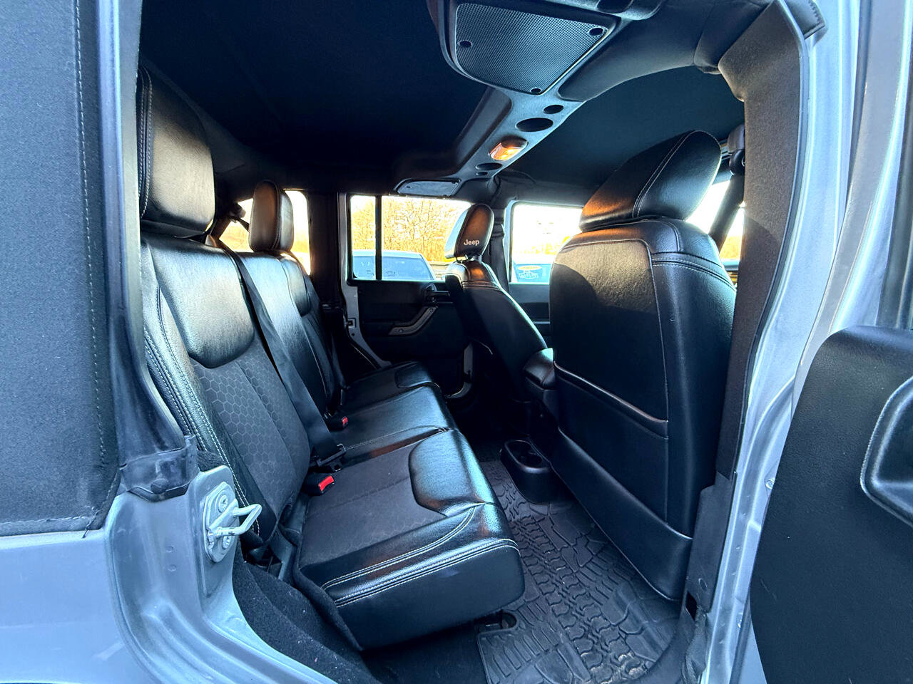 Used 2016 Jeep Wrangler Unlimited Sport image 27
