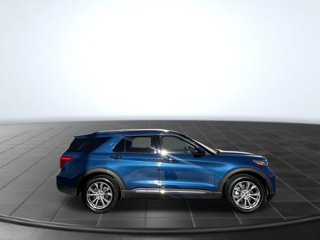 Certified 2022 Ford Explorer Limited AWD/4WD image 13