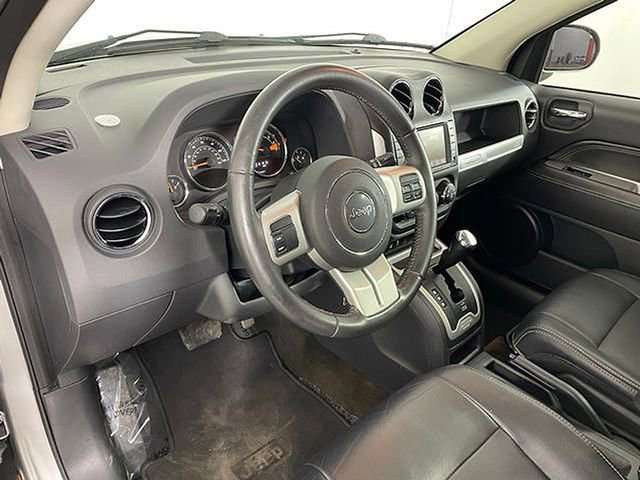 Used 2017 Jeep Compass High Altitude image 17