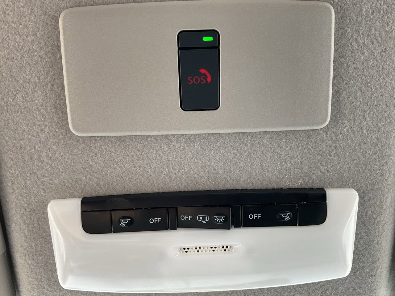 Used 2024 Nissan Kicks SV image 26