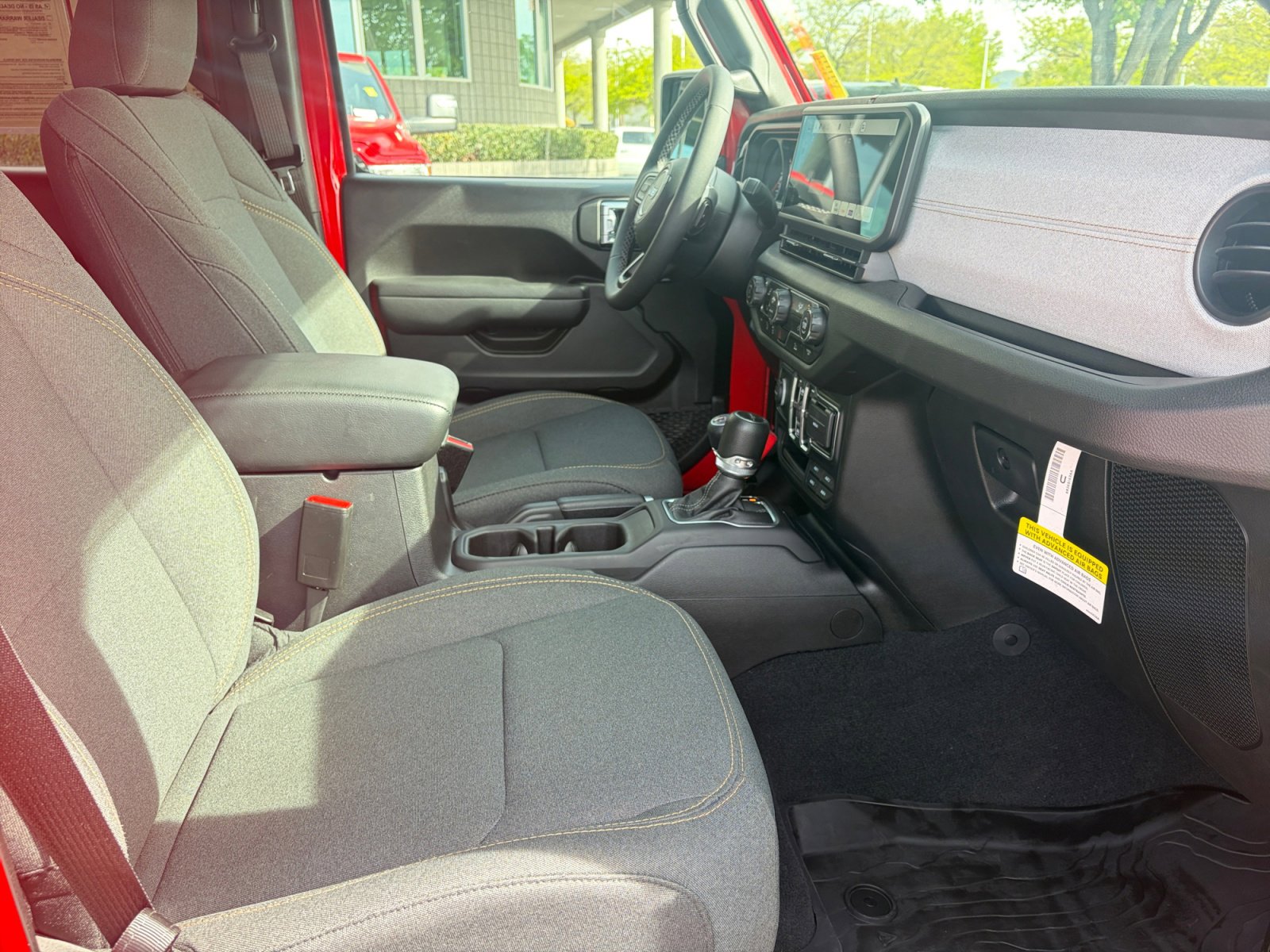 Used 2025 Jeep Gladiator Sport image 30