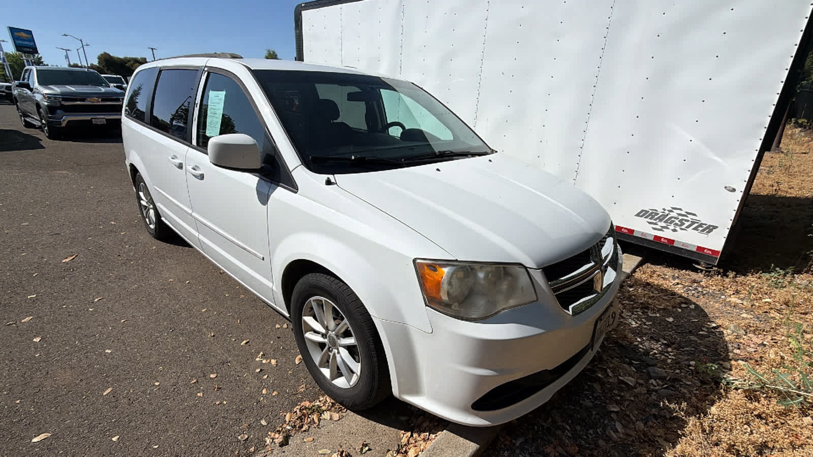 Used 2014 Dodge Grand Caravan SXT FWD image 3
