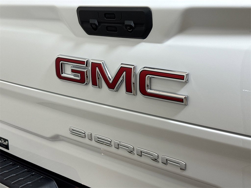 New 2026 GMC Sierra 1500 SLT image 18