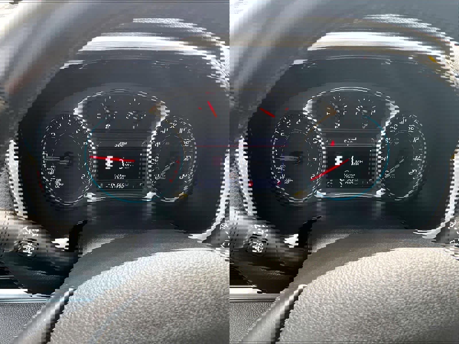 Used 2020 Chevrolet Traverse LT w/ LT Premium Package AWD/4WD image 26