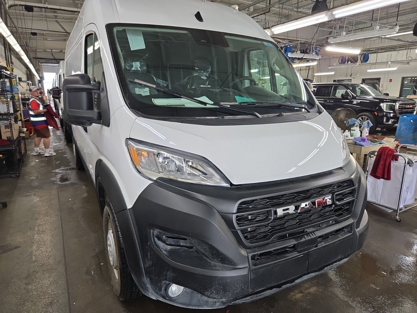 Used 2025 RAM ProMaster 3500 w/ Convenience Group image 2