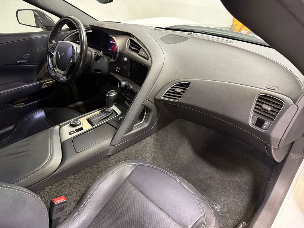 Used 2017 Chevrolet Corvette Grand Sport RWD image 38